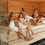 Michels Wellness- & Wohlfuehlhotel Hotell 4*