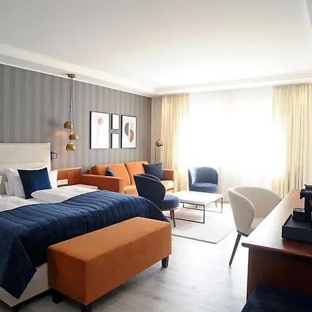 Michels Wellness- & Wohlfuehlhotel Hotell Schalkenmehren