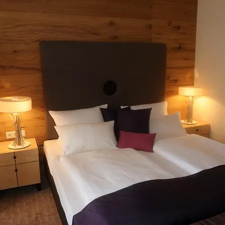 فندق Michels Wellness- & Wohlfuehlhotel شالكينميهرين